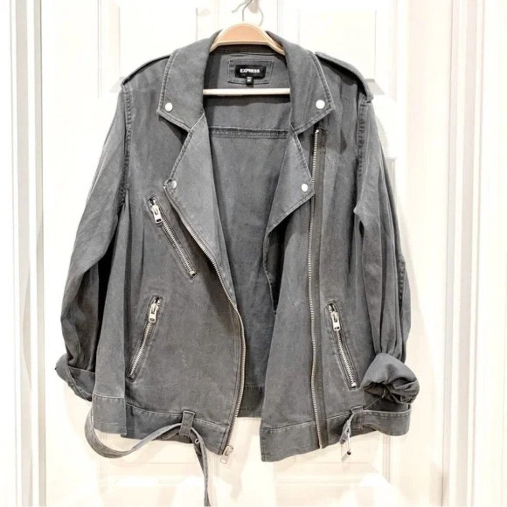 NWOT Express Grey Oversized Twill Soft Cotton Lyocell Moto Biker Jacket